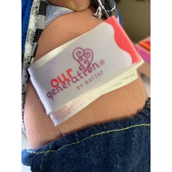 Our Generation 18” Doll with Accessories Outfits Suitcase Desk Camera Clothes - Picture 4 of 14